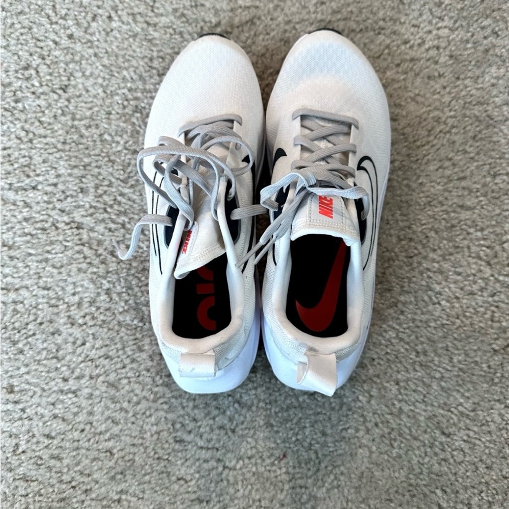 Nike White and Black Running Shoes